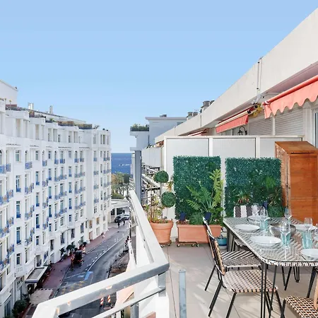 Xxl 2 Beds With Xxl Terrace Next To Martinez *