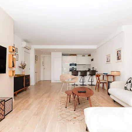 Xxl 2 Beds With Xxl Terrace Next To Martinez Apartman *